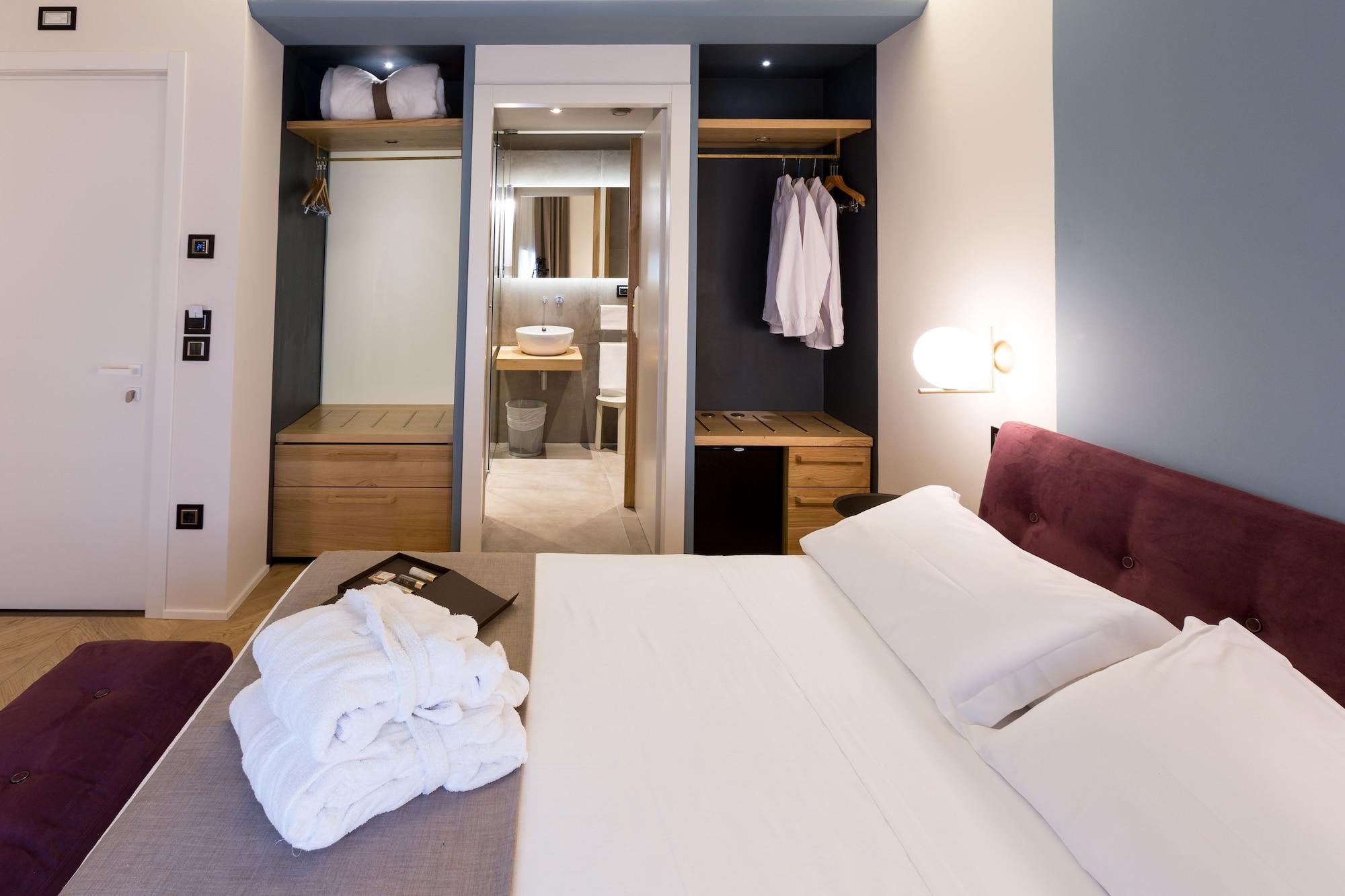 Silla Hotel 3*