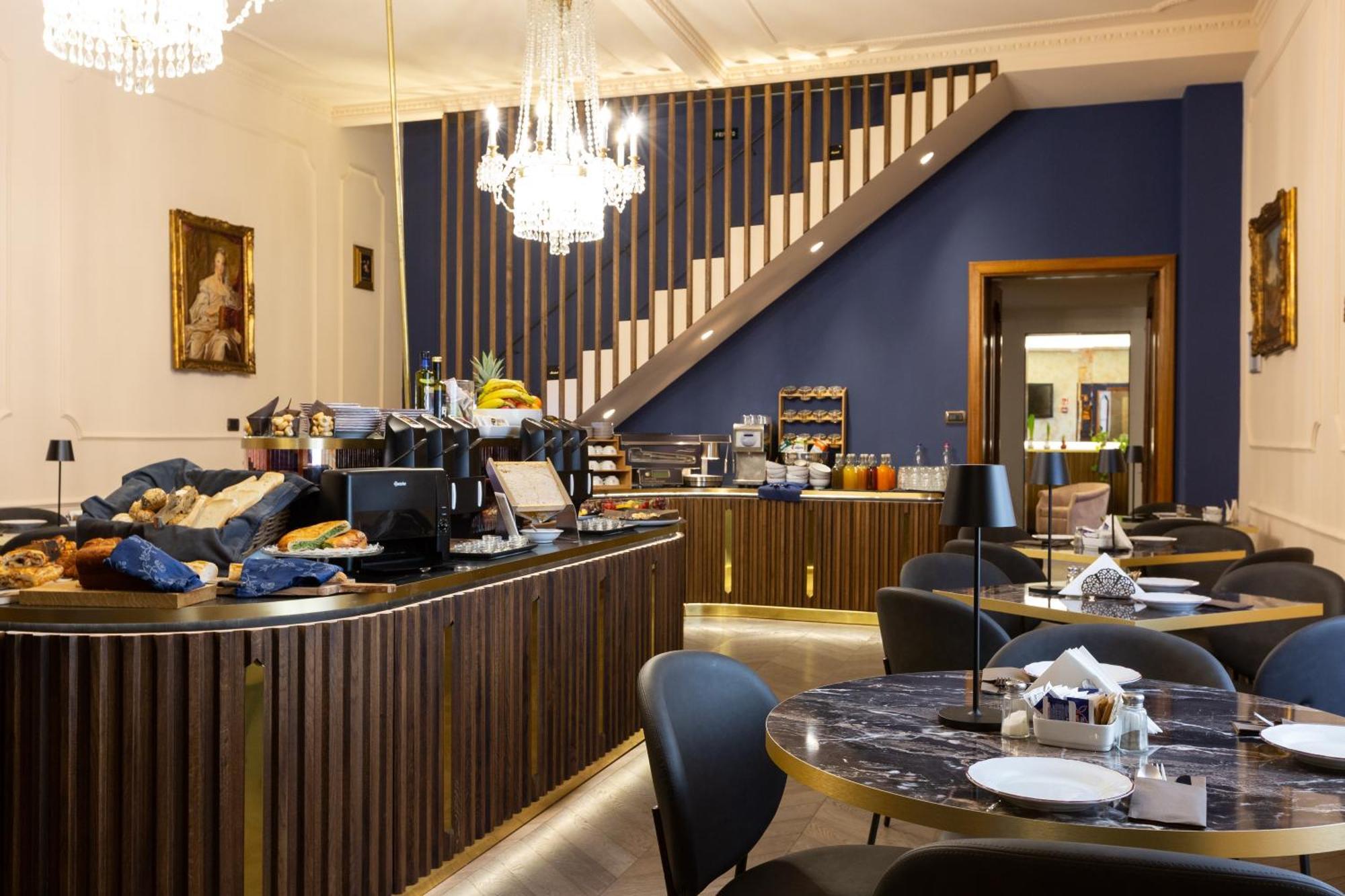 Silla Hotel 3*