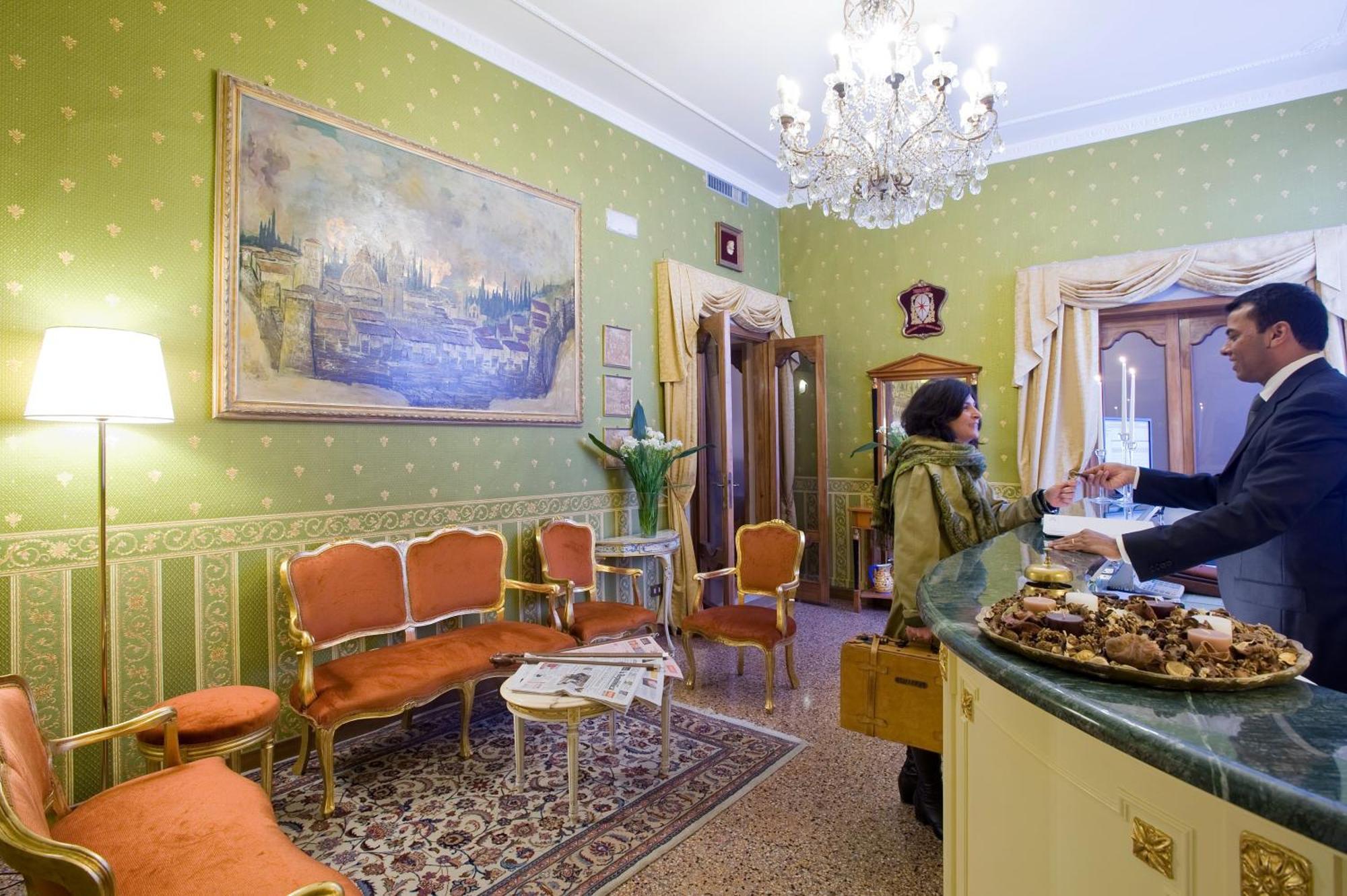 Hotel Silla 3*